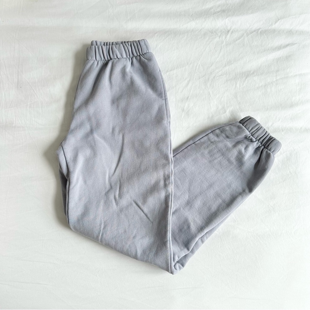 lavender sweatpants🤍